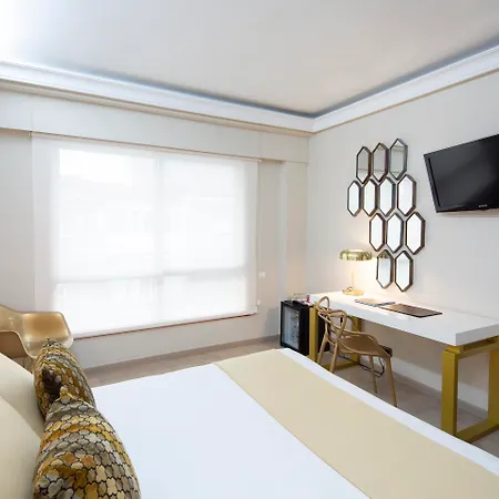 Ciudad De Hotel