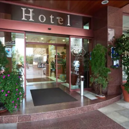 Ciudad De Szálloda 4*