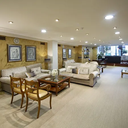 Hotel Ciudad De 4*