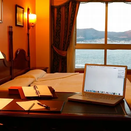Ciudad De 4* Vigo