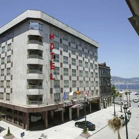 Hotel Ciudad De 4*