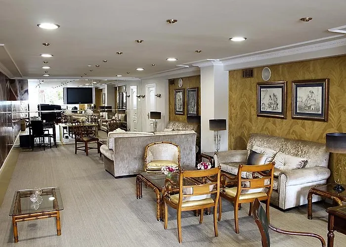 Ciudad De Szálloda 4*