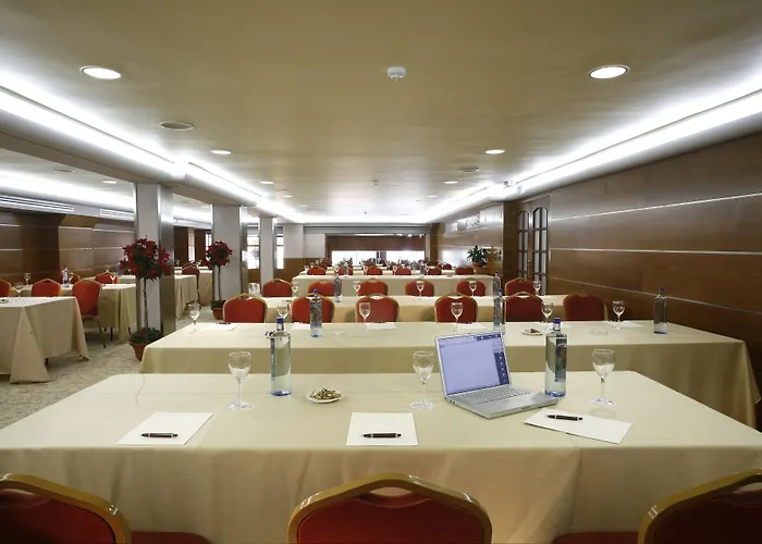 Ξενοδοχείο Ciudad De