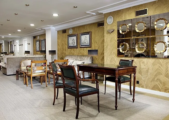 Ξενοδοχείο Ciudad De 4*